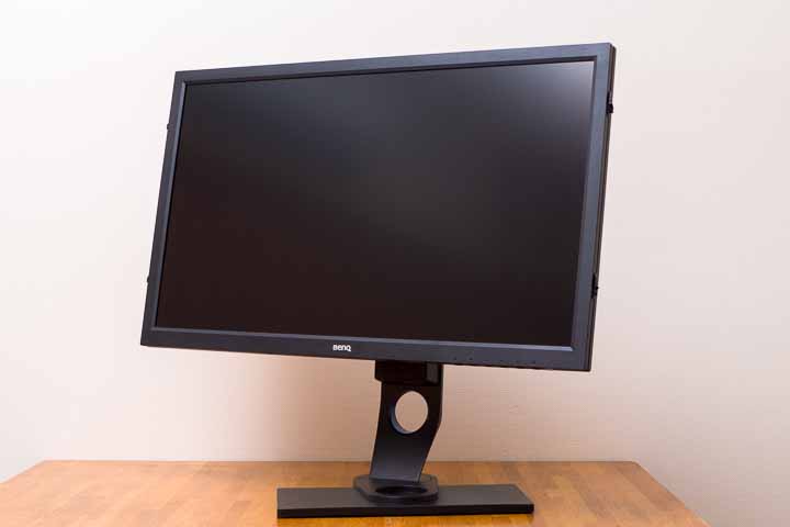 BenQ SW2700PT