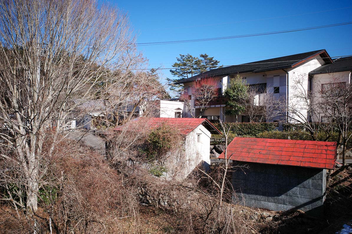 山梨県小菅村の民家